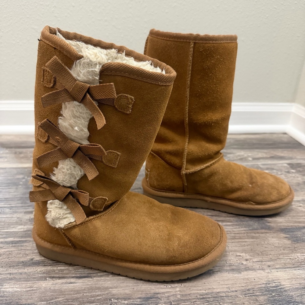 Koolaburra By Ugg Tan Suede Winter BootsWith Bow Accents Kids Size 4